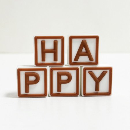 مكعبات كلمة happy و baby