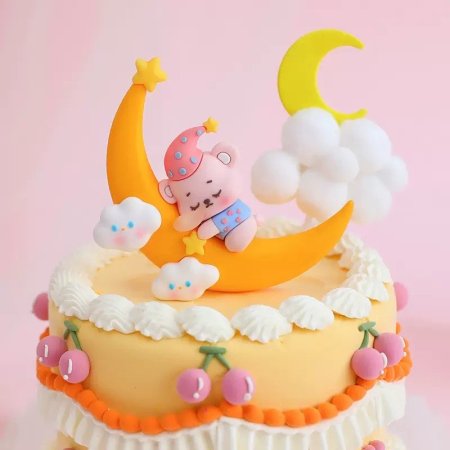 هلال ودبوب نائم